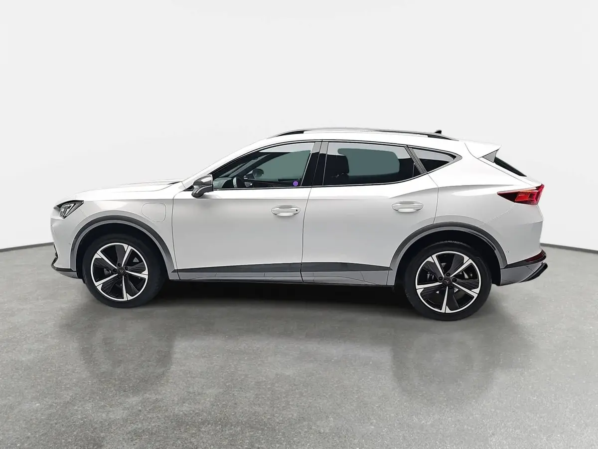 CUPRA FORMENTOR 1.4 DSG PHEV NAVI LED KAMERA
