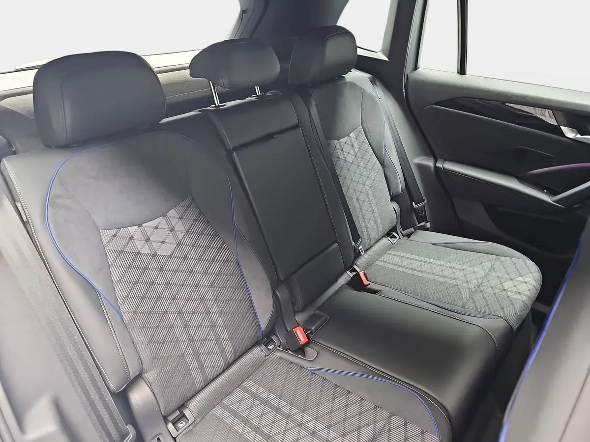 VW TIGUAN 1.5 ETSI DSG R-LINE NAVI MATRIX LM20