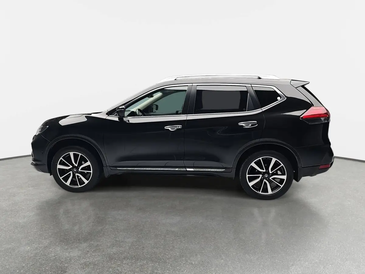 NISSAN X-TRAIL 1.3 DIG-T TEKNA LED NAVI 7-S AHK PANO LM