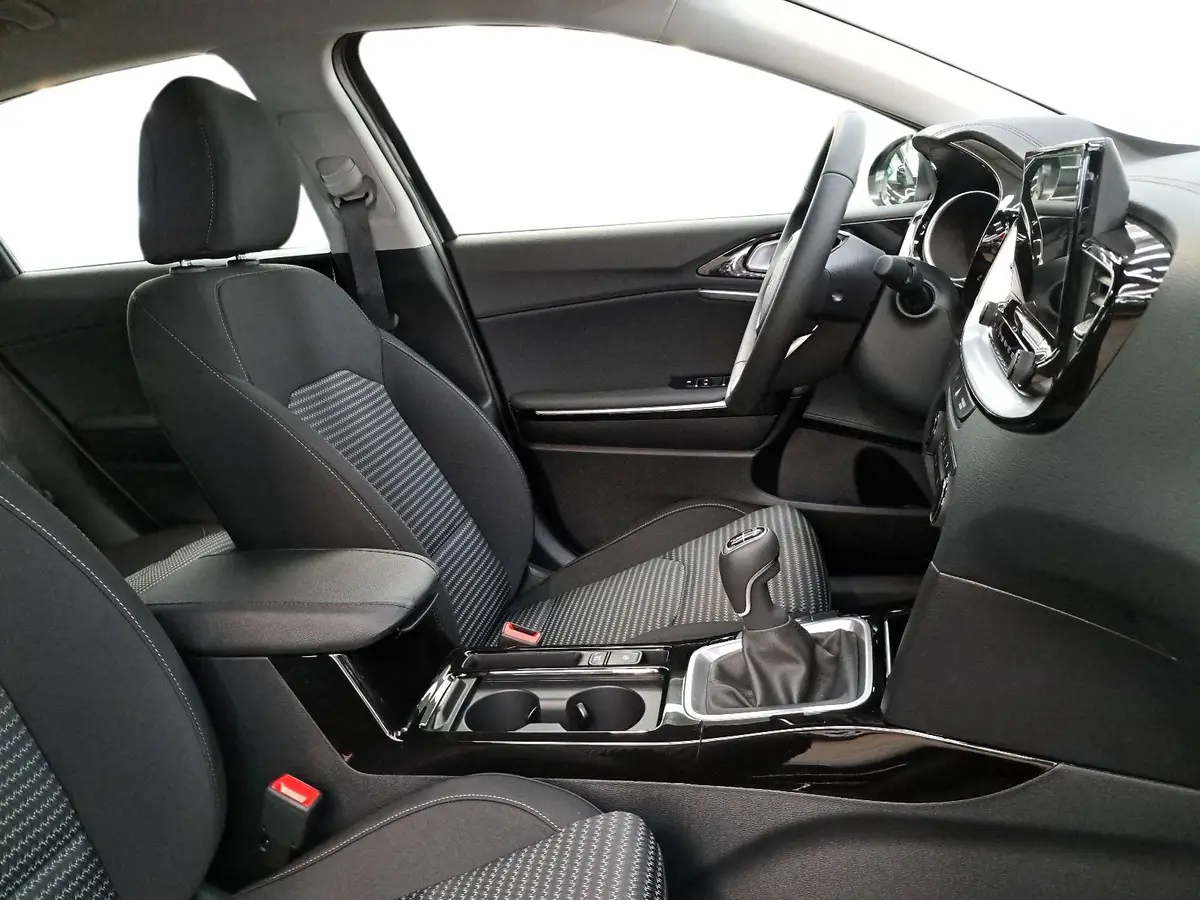 KIA CEED 1.5 T-GDI SPIRIT TECHNOLOGIE