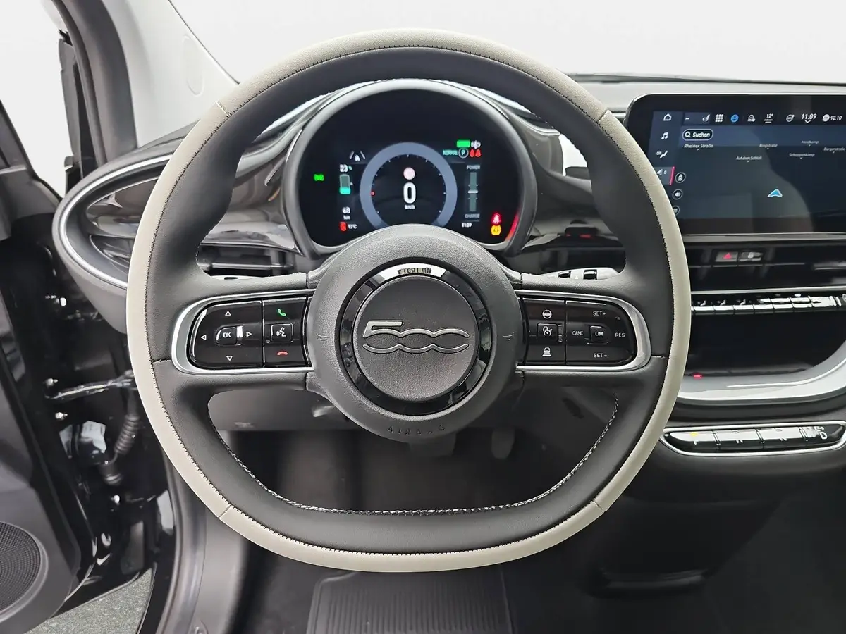 FIAT 500 ELEKTRO 42 KWH LA PRIMA 3+1 MJ25