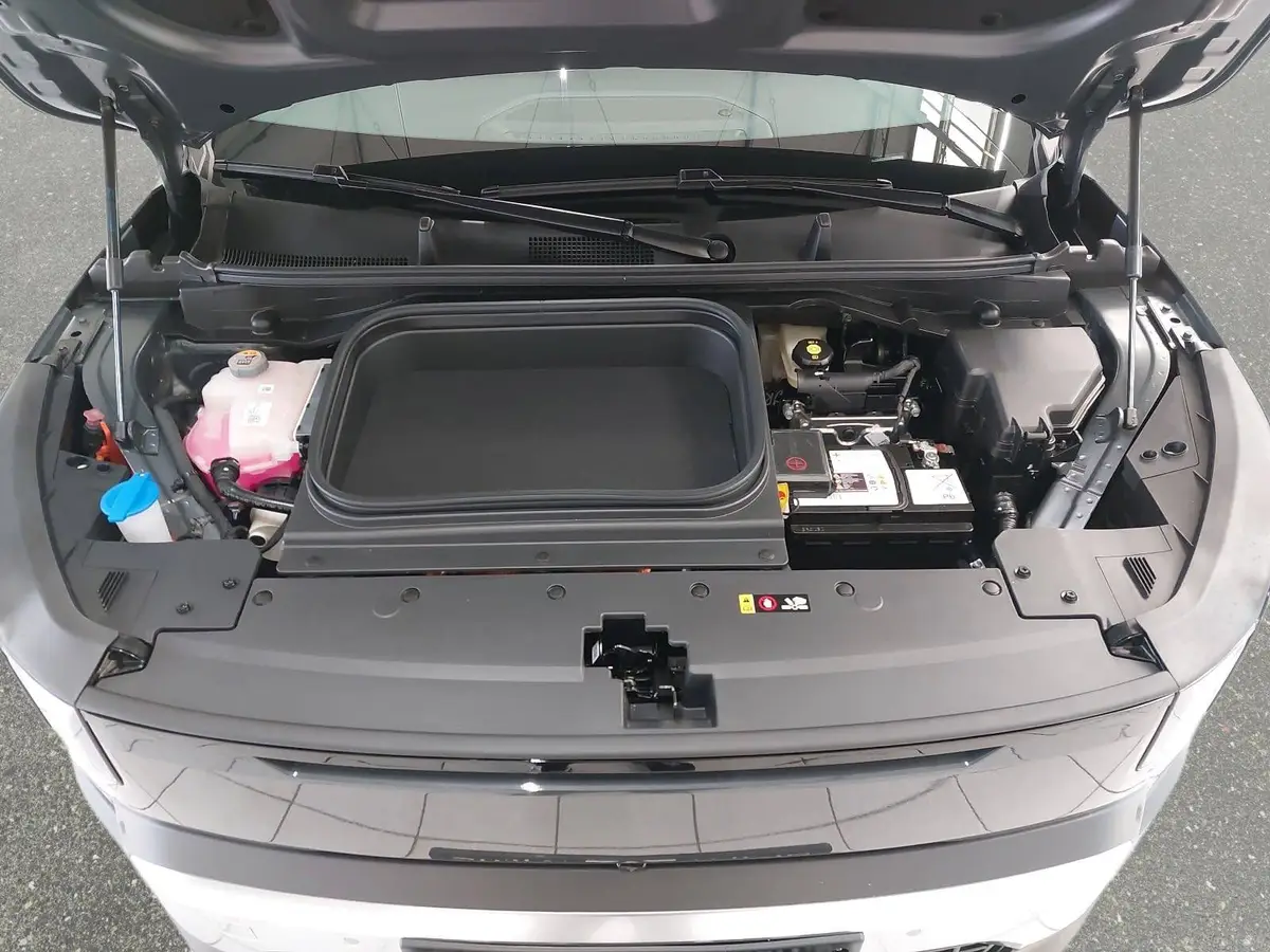 KIA EV2 42.2 KWH EARTH MJ27 WINTER-CONNECT TECHNOLOGY DRIVEWISE-PARK DESIGN