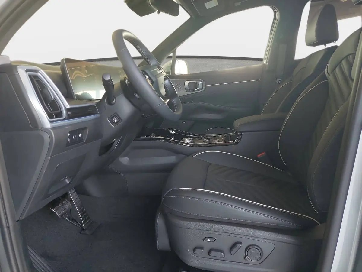 KIA SORENTO 2.2 CRDI AWD DCT8 PLATINUM MJ26 LEDER NAPPA PREMIUM GLASDACH AHK