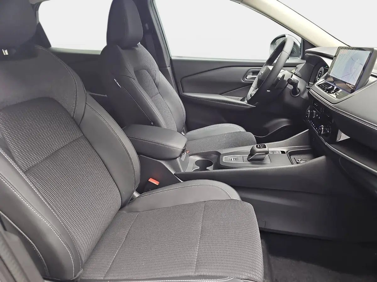 NISSAN QASHQAI 1.3 DIG-T MHEV AUTO. N-CONNECTA WINTER EL-HECKKLAPPE