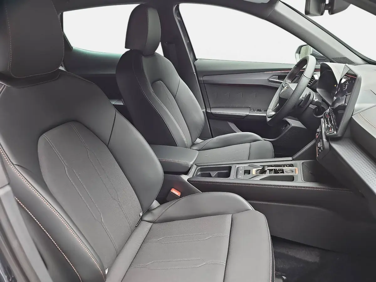 CUPRA FORMENTOR 1.5 ETSI DSG NAVI LED ACC SPURPAKET EL.HECKKL. KAM