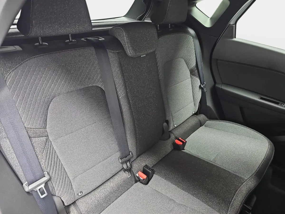 RENAULT CAPTUR II 1.3 TCE 160 EDC TECHNO LED KLIMA DAB KAMERA LM1