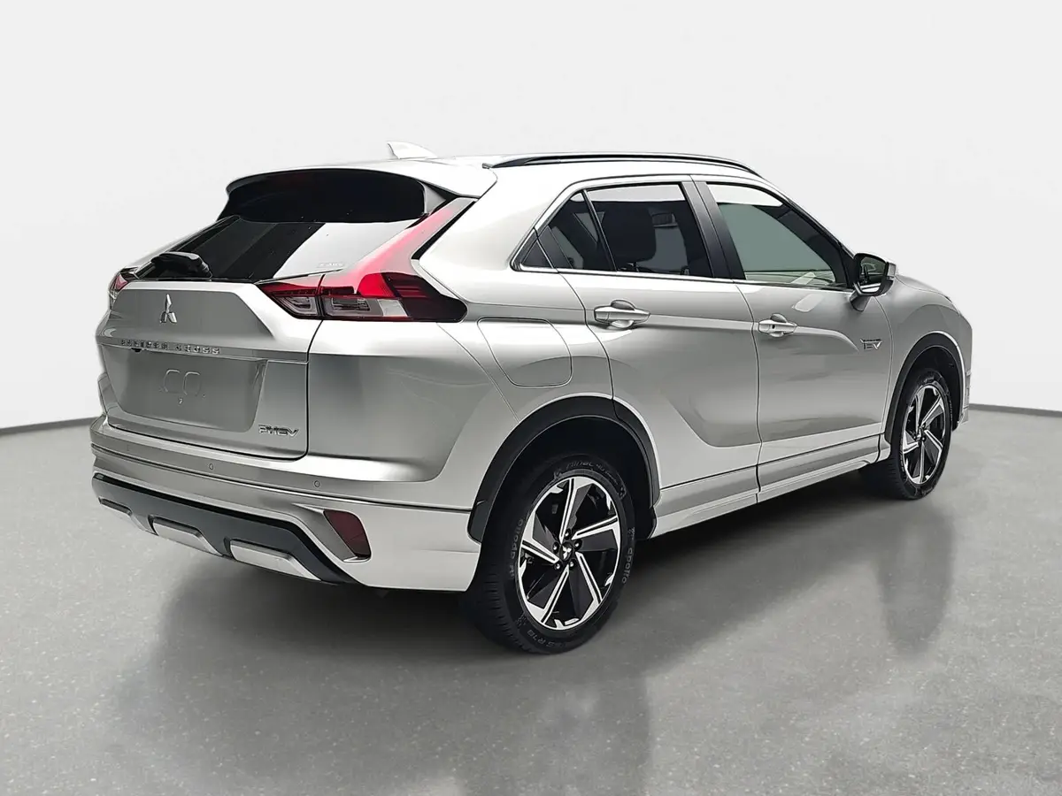 MITSUBISHI ECLIPSE CROSS 2.4 MIVEC PHEV CVT SELECT NAVI LED STANDH. 360° LM