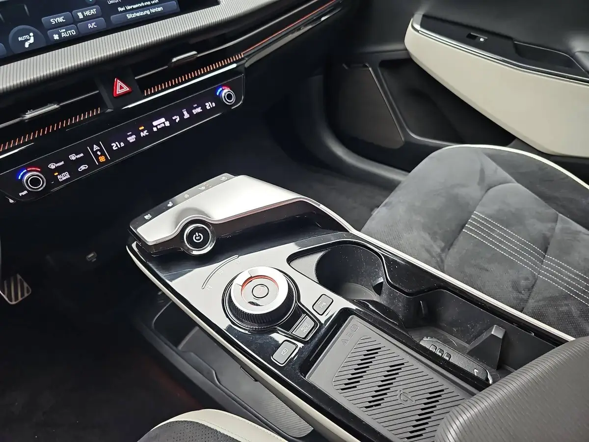 KIA EV6 77.4 KWH GT LINE AWD WÄRMEPUMPE ASSIST+ SOUND DESIGN