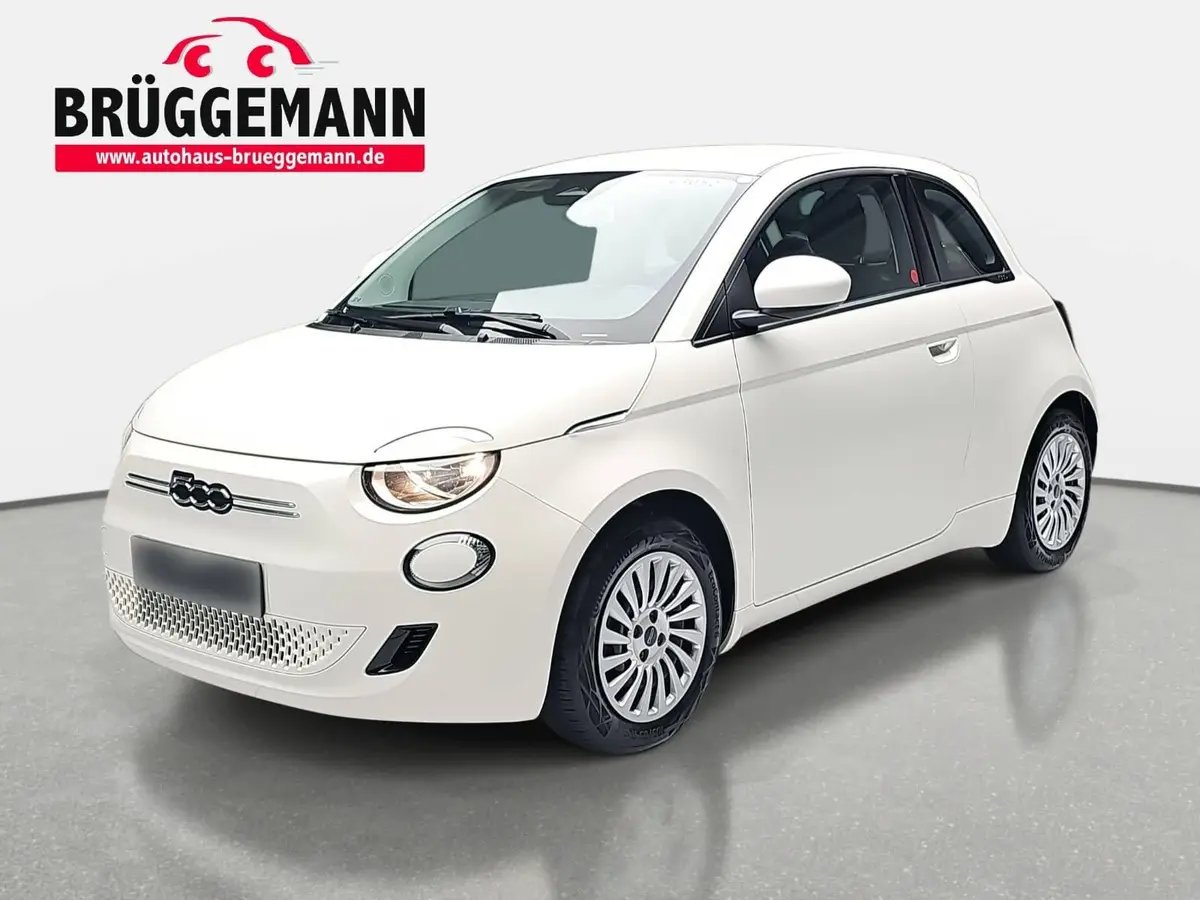 FIAT 500 ELEKTRO 23.8 KWH ACTION RADIO & WINTER PAKET