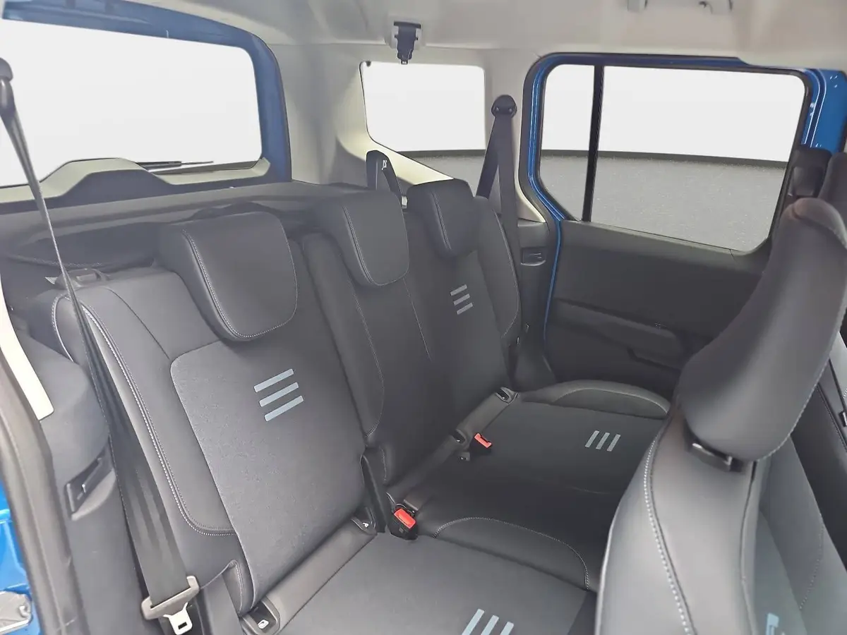 FORD TOURNEO COURIER 1.0 EB AUT. ACTIVE NAVI+ACC+WINTER+SPUR+KAMERA+LM