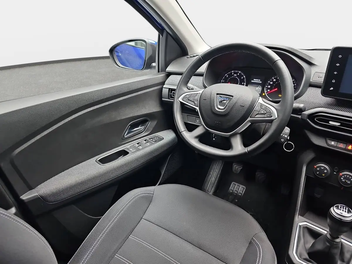 DACIA SANDERO III 1.0 TCE 90 COMFORT LED KLIMA AUDIO GRA PDC