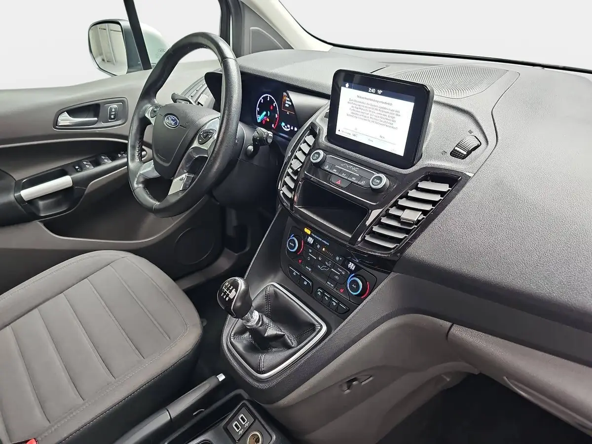 FORD TOURNEO CONNECT 1.5TDCI GRAND TITANIUM NAVI