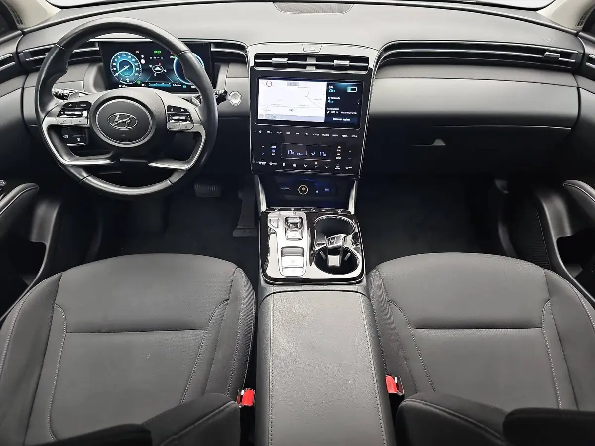 HYUNDAI TUCSON 1.6 T-GDI PHEV TREND 4WD ACC LM19