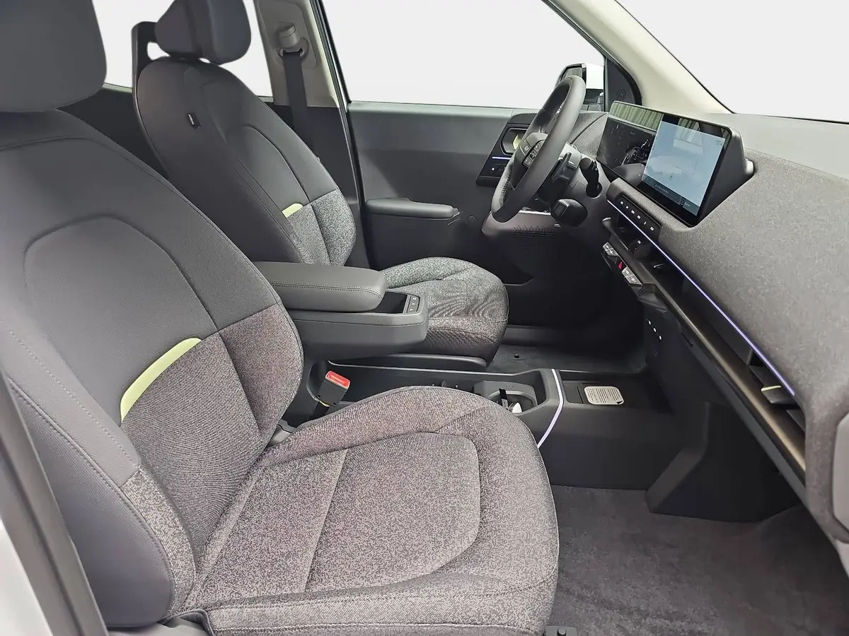 KIA EV2 42.2 KWH EARTH MJ27 4SITZE WINTER-CON 22KW-AC TECHN DRIVEW-PARK DESIGN