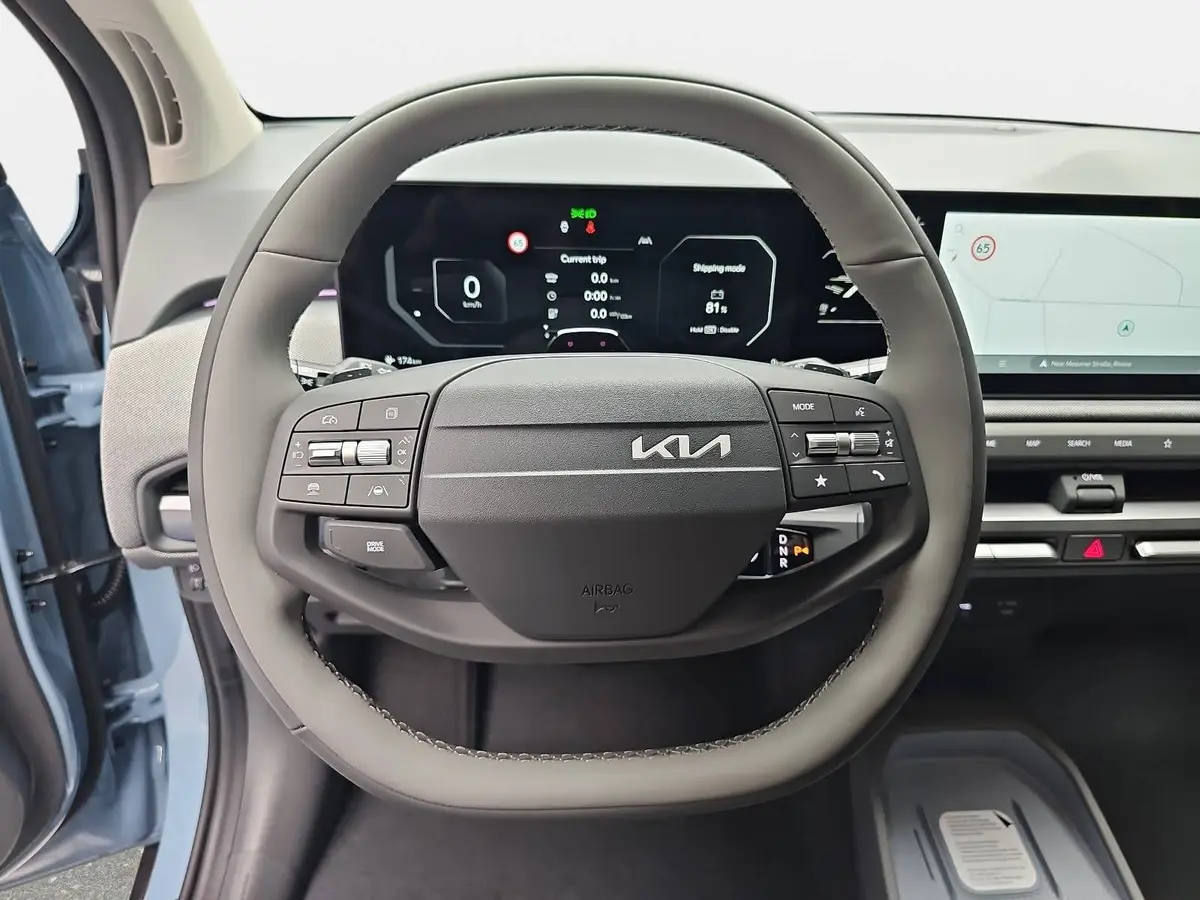KIA EV3 81.4 KWH EARTH MJ26 WINTER BUSIN. UPGRADE DRIVEWISE-PARK DESIGN SOUND