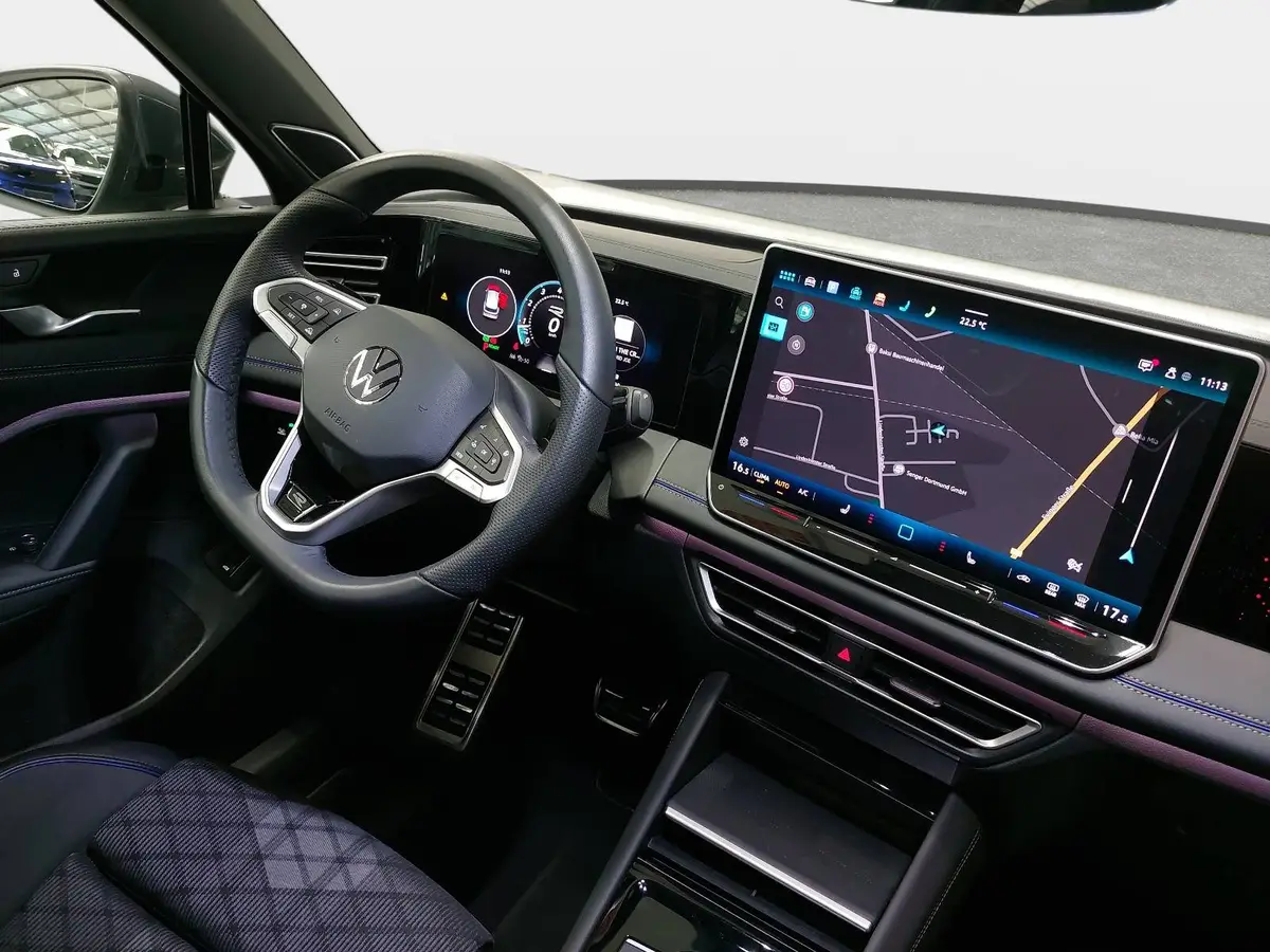 VW TIGUAN 1.5 ETSI DSG R-LINE NAVI LED-MATRIX HUD IQ-DRIVE P