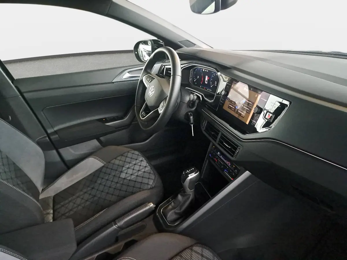 VW TAIGO 1.5 TSI DSG R-LINE NAVI LED ACC BLACK-STYLE WINTER