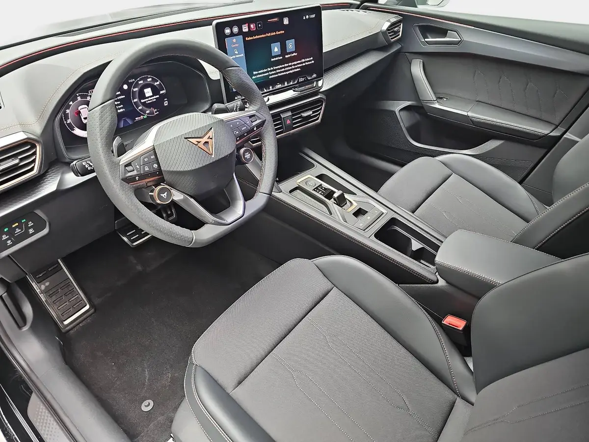 CUPRA LEON 1.5 ETSI DSG LED ACC DCC FULL-LINK WINTER PDC KAME