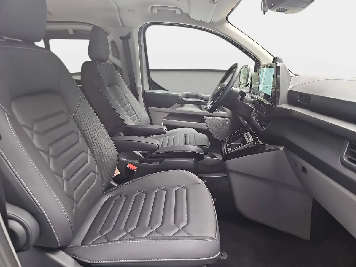 FORD TOURNEO CUSTOM 2.0 ECOBLUE AUTO. L1 TITANIUM X NAVI LED AHK