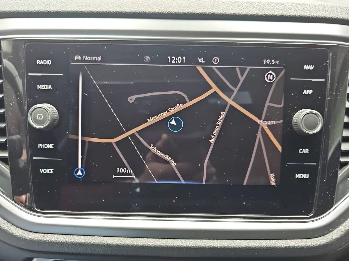 VW T-ROC 1.5 TSI DSG ACTIVE NAVI P-ASSIST KAMERA