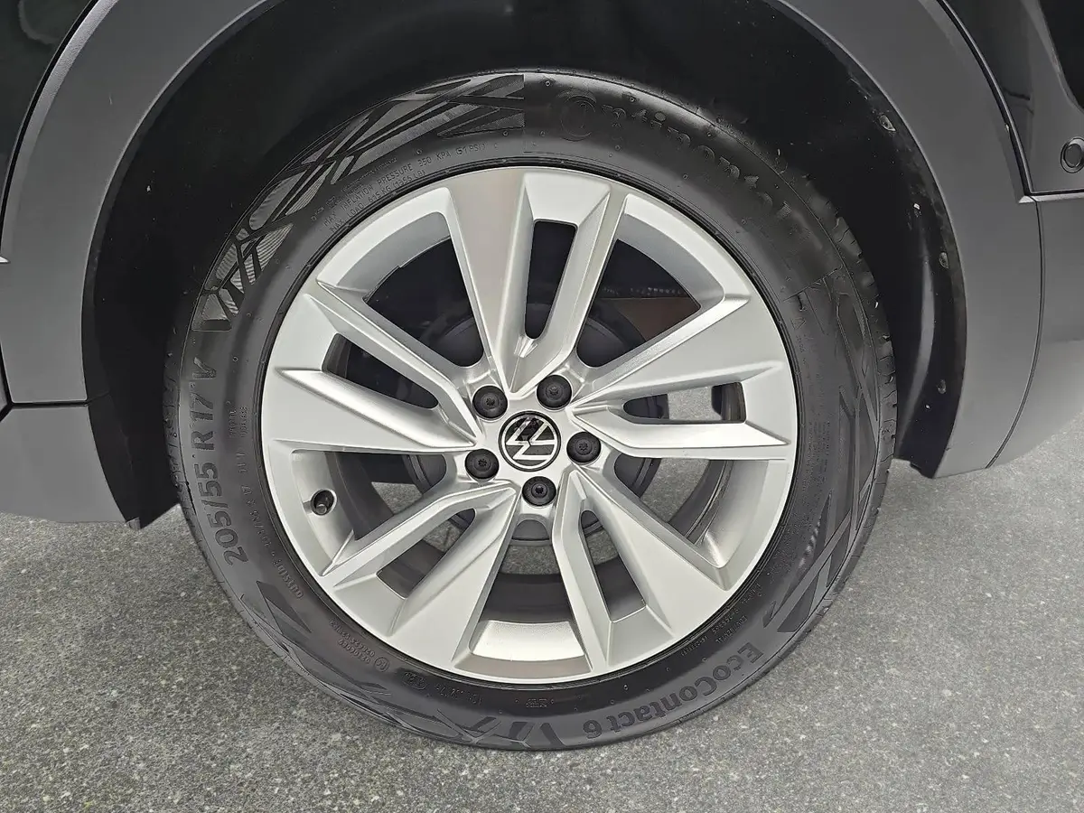 VW T-CROSS 1.0 TSI GOAL NAVI LED KLIMAAUTO ACC P-ASSIST WINTE