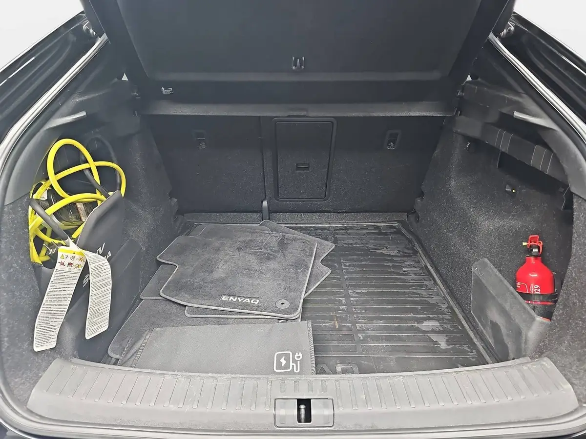 SKODA ENYAQ COUPÉRS SUITE 77KWH MATRIX DCC LM20