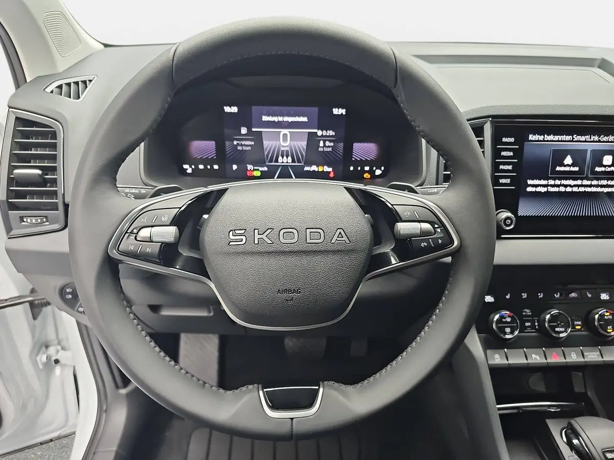 SKODA KAROQ 1.5 TSI DSG 130 JAHRE LED AHK LM