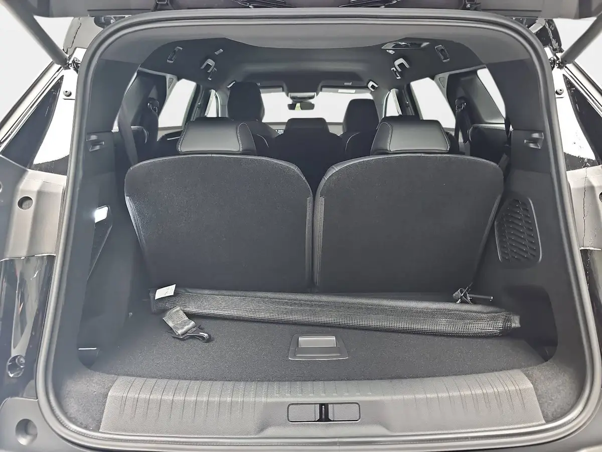 PEUGEOT 5008 1.2 HYBRID 145 E-DSC6 GT KLIMA LED 7-S DAB 360° AH