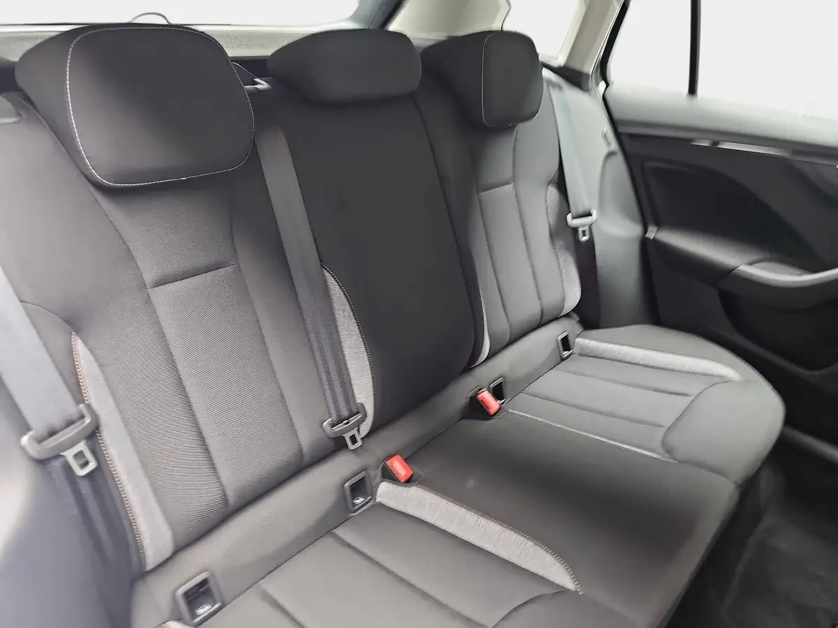SKODA KAMIQ 1.0 TSI DSG CLASSIC LED KAMERA LM