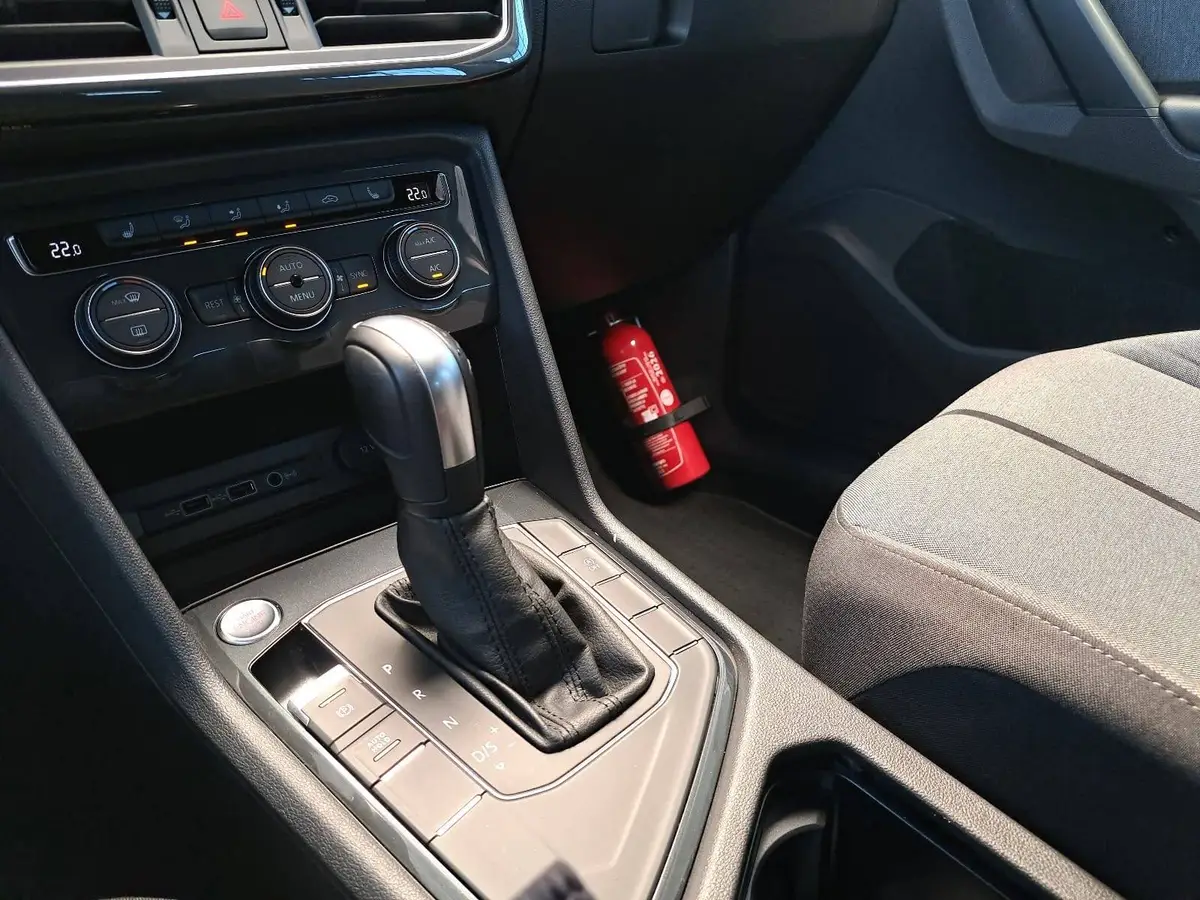 SEAT TARRACO 1.5 TSI OPF DSG STYLE 7-SITZER NAVI VOLL-LED LM18