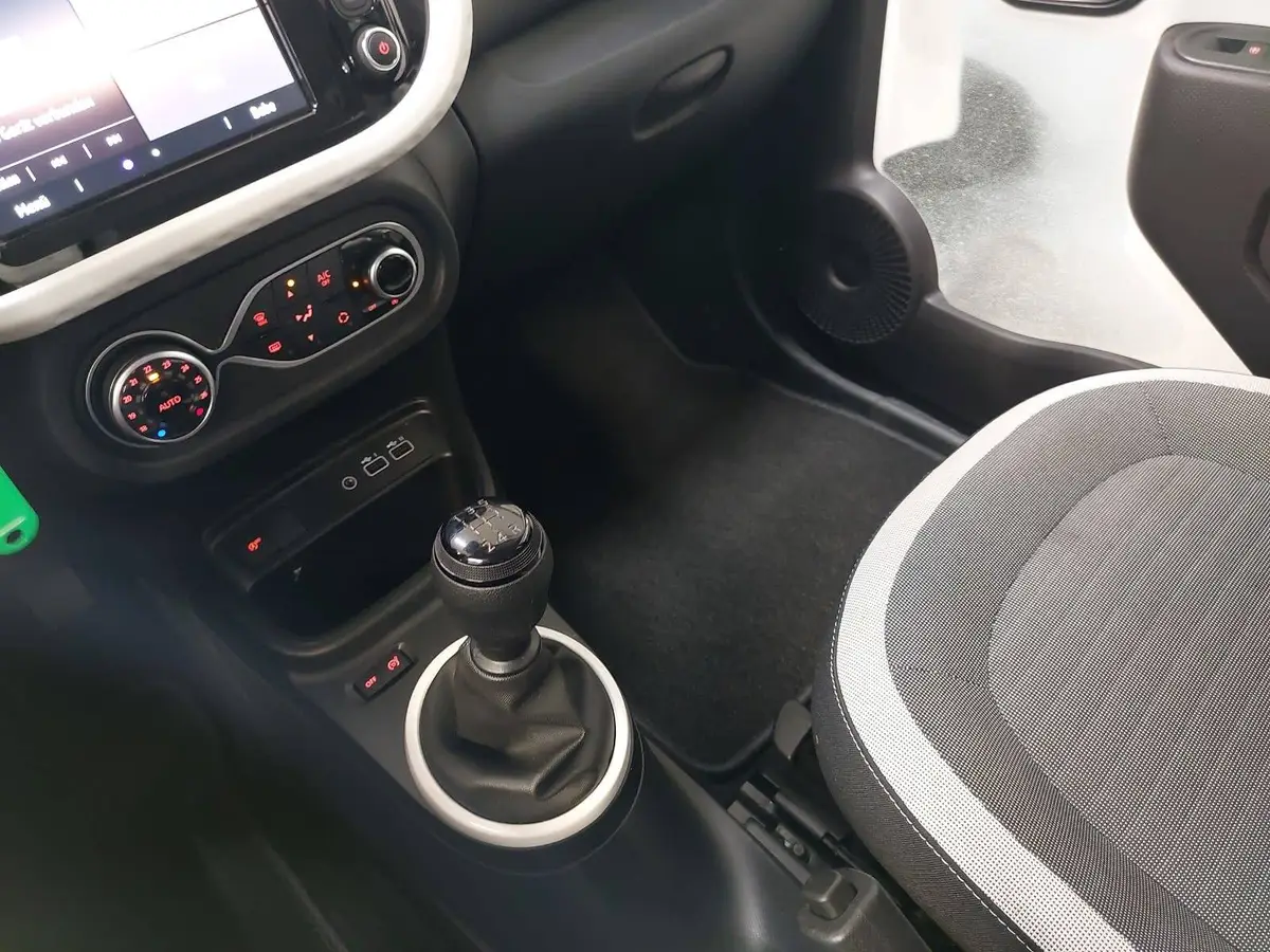 RENAULT TWINGO 1.0 SCE 65 EQUILIBRE KLIMAAUTO