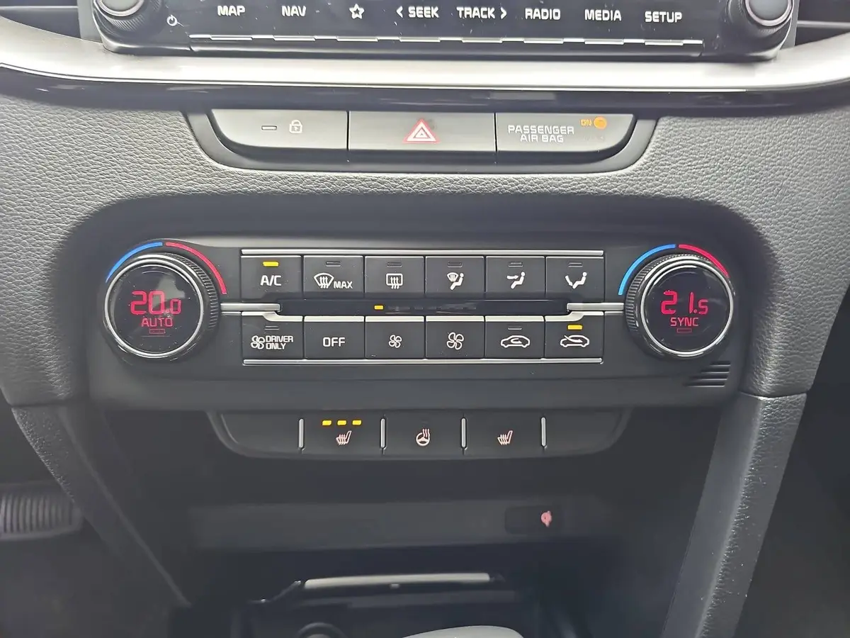 KIA CEED SW 1.6 GDI PLUG-IN-HYBRID SPIRIT SITZKOMFORT TECHNOLOGIE P-ASSIST DAB