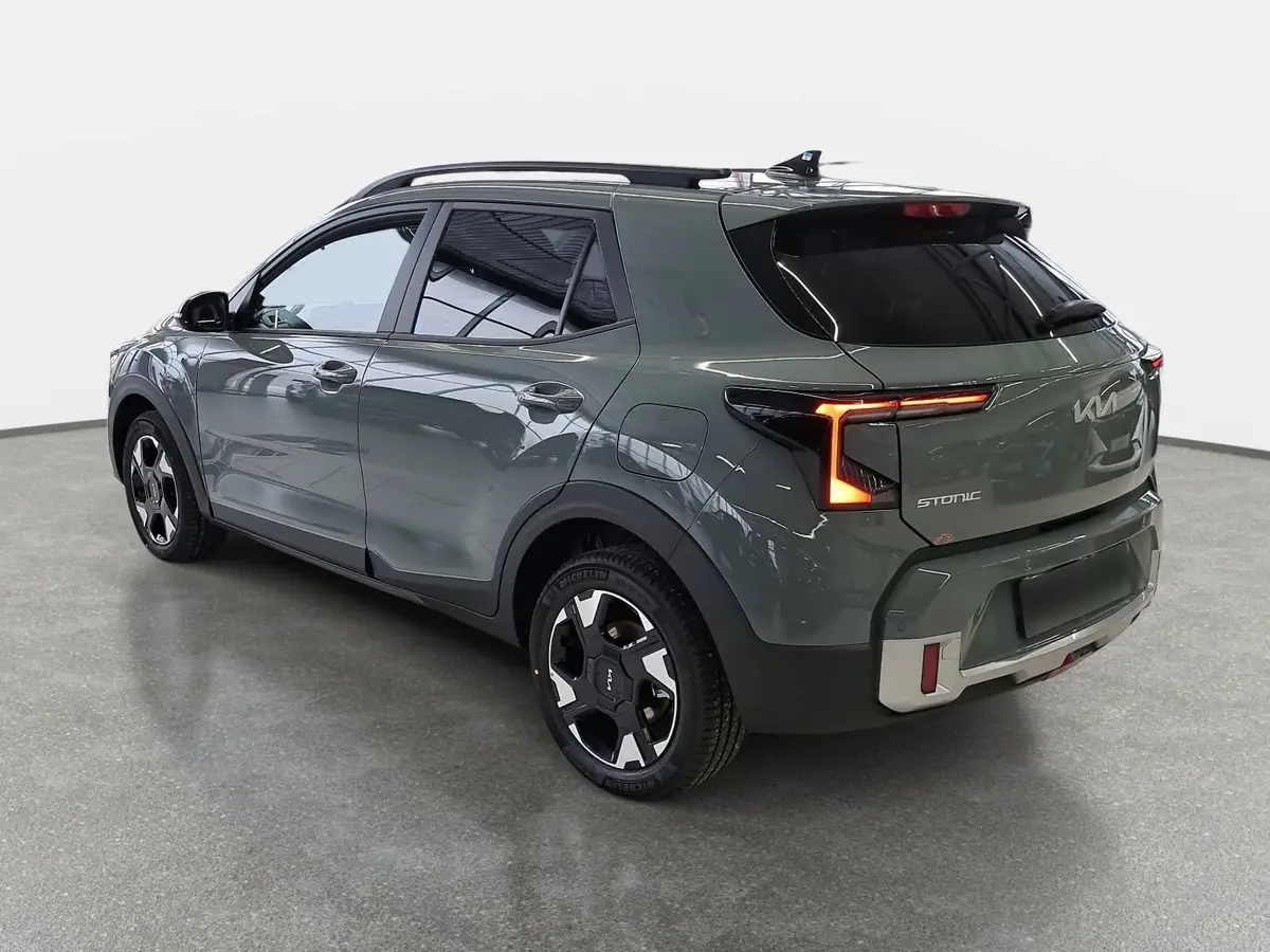 KIA STONIC 1.0 T-GDI 100 DCT VISION MJ26 SITZH. NAVI