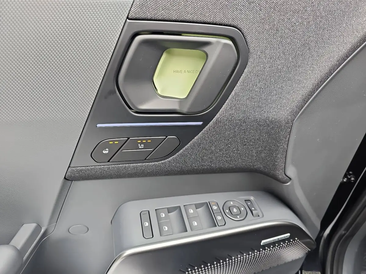 KIA EV2 42.2 KWH EARTH MJ27 4SITZE WINTER-CONNECT TECHN DRIVEWISE-PARK DESIGN