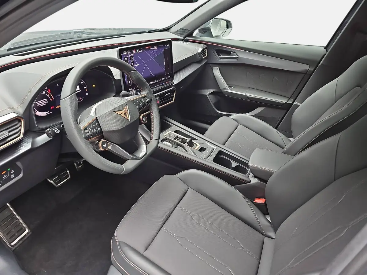 CUPRA FORMENTOR 1.5 ETSI DSG NAVI LED ACC PANO EL.HECKKL. KAME