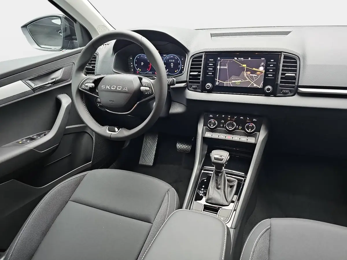 SKODA KAROQ 1.5 TSI DSG SELECTION NAVI LED ACC WINTER KAMERA A