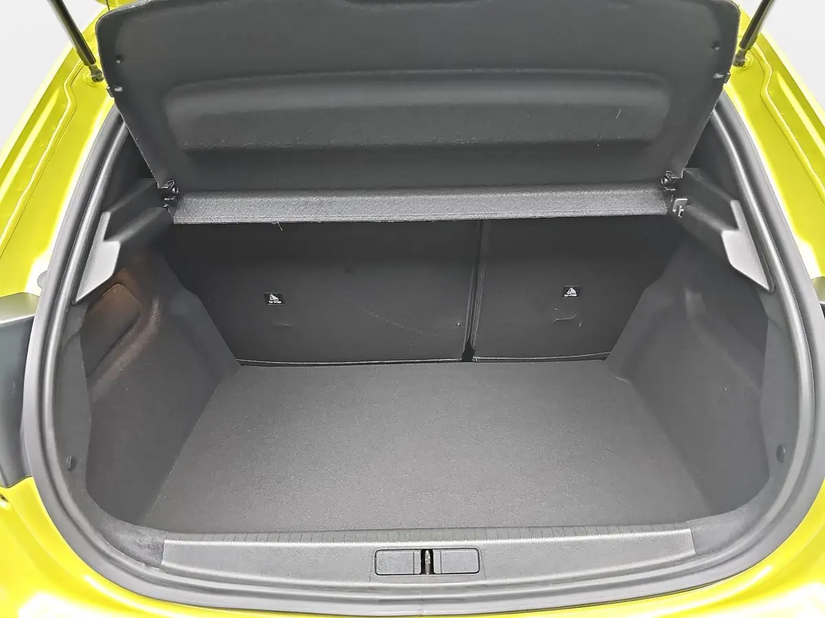 PEUGEOT 208 1.2 HYBRID 110 E-DSC6 GT KLIMA LED MIRROR-SCREEN K