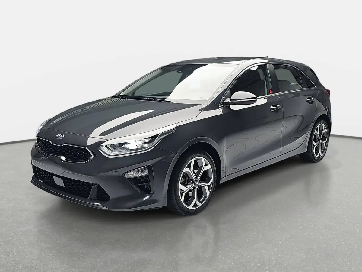 KIA CEED 1.6 CRDi Spirit Navi Winter P-Assist LM