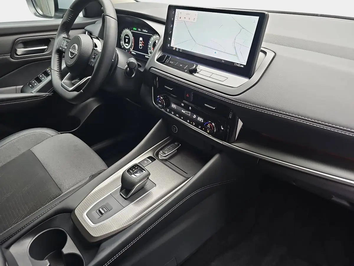 NISSAN QASHQAI 1.3 DIG-T MHEV AUTO. N-CONNECTA WINTER PANORAMA