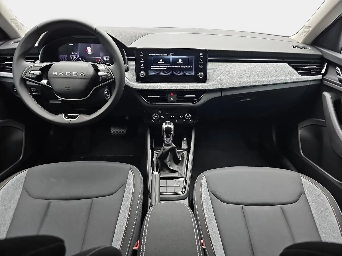 SKODA KAMIQ 1.0 TSI DSG 130 JAHRE LED KLIMAUTO WINTER SICHT KA