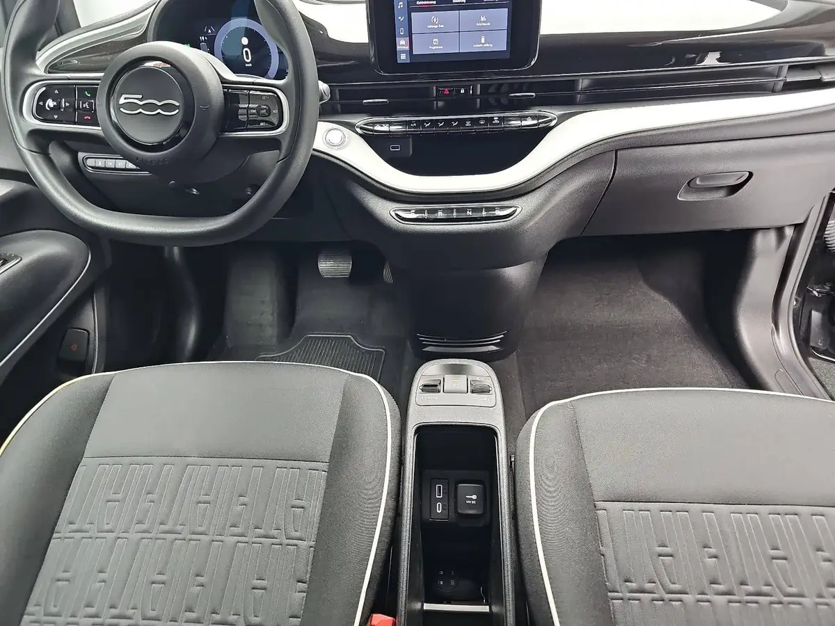 FIAT 500 ELEKTRO 23.8 KWH ACTION KLIMA SITZH. APPLE/ANDROID ALLSEASON