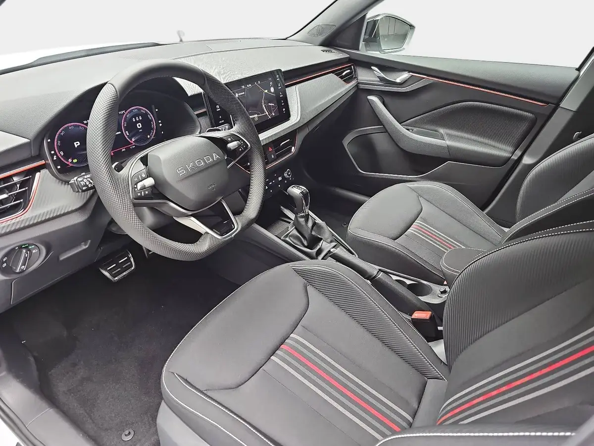 SKODA KAMIQ 1.5 TSI DSG MONTE CARLO NAVI MATRIX-LED PANO WINTE