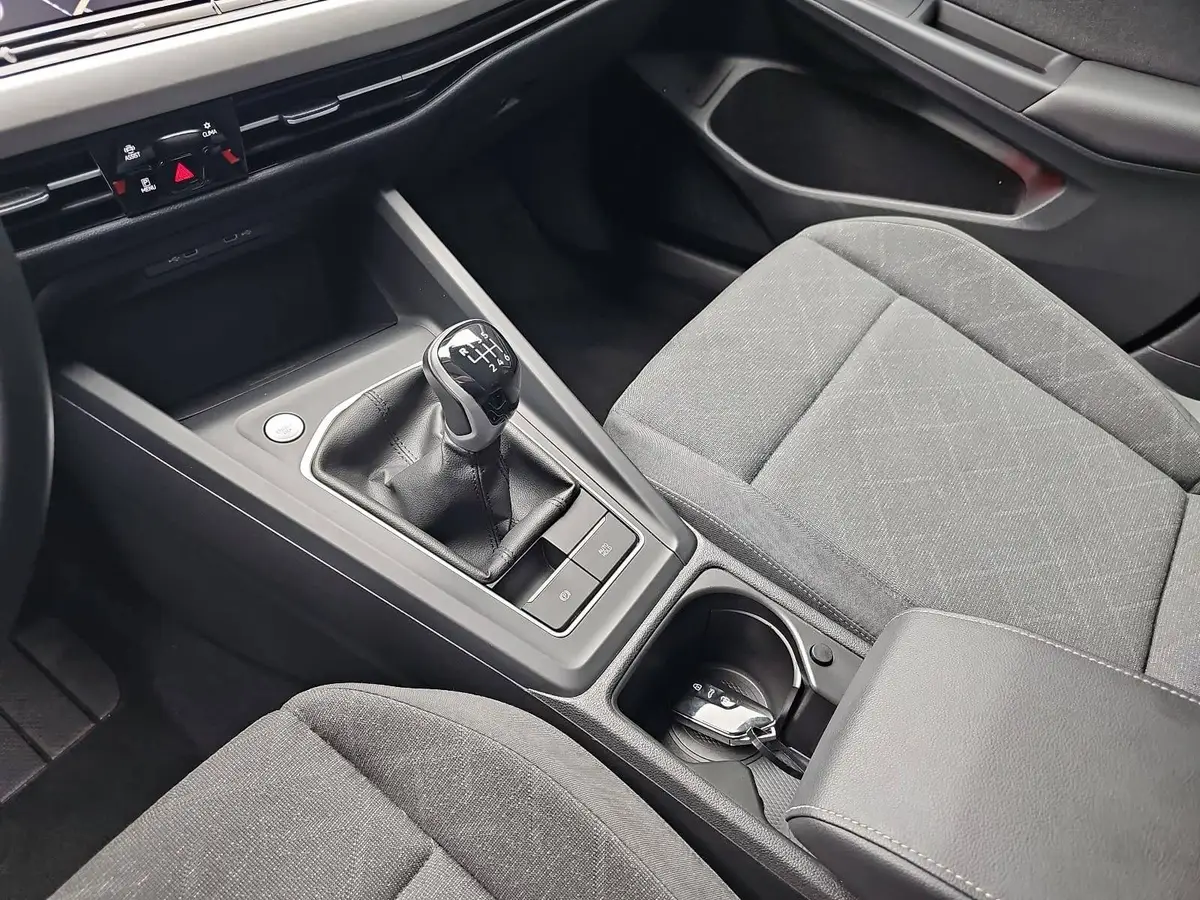 VW GOLF 1.0 TSI VIII LIFE NAVI KAMERA LM
