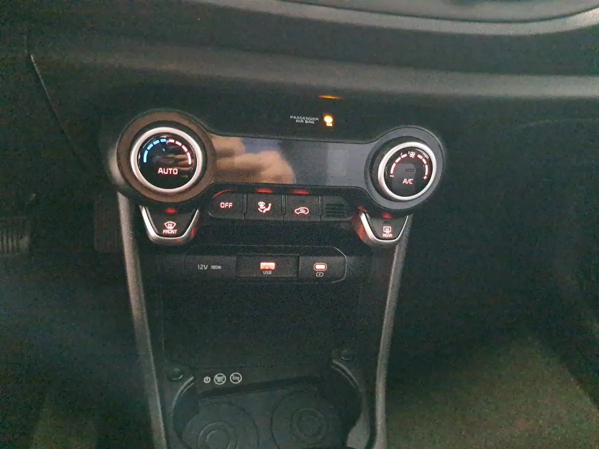 KIA PICANTO 1.0 GDI AUTO. (AMT) SPIRIT MJ26 LED SITZH. NAVI KAMERA