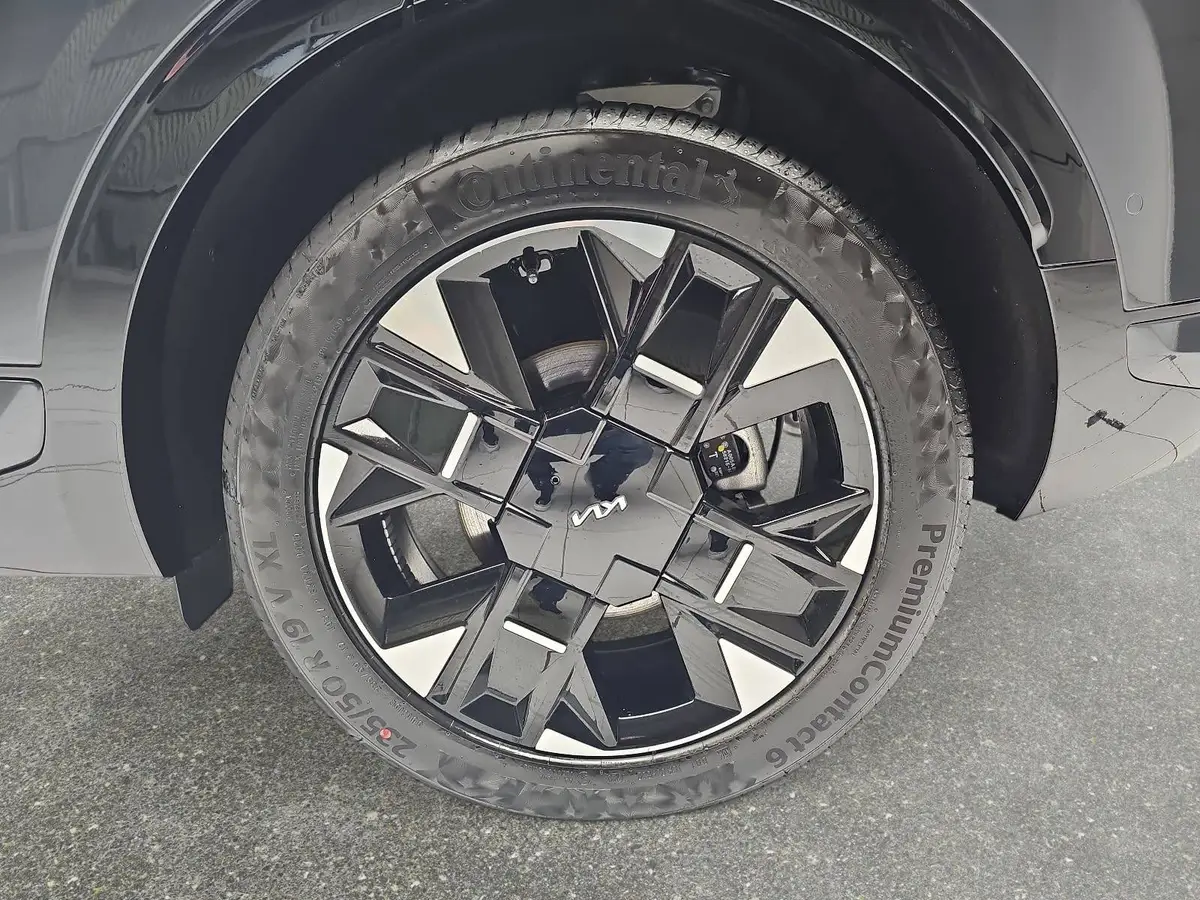 KIA SPORTAGE 1.6 T-GDI 180 AWD DCT GT-LINE MJ26 SCHW.DACH DRIVEWISE SOUND