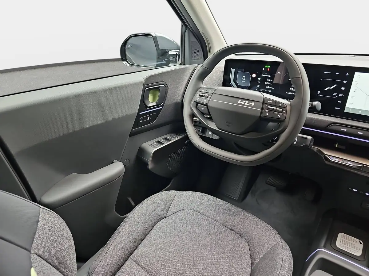 KIA EV2 42.2 KWH EARTH MJ27 WINTER-CONNECT TECHNOLOGY DRIVEWISE-PARK DESIGN