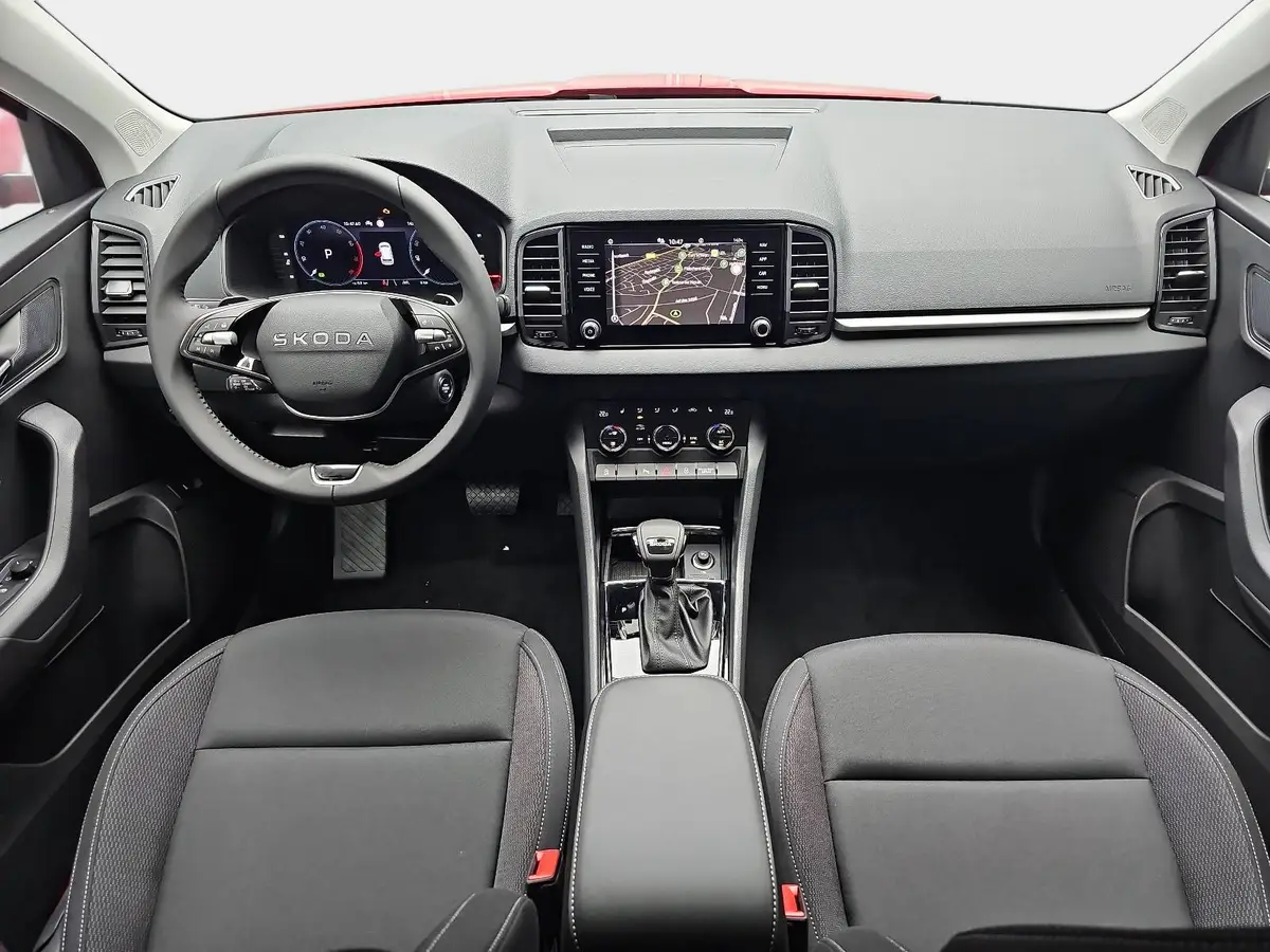 SKODA KAROQ 1.5 TSI DSG SELECTION NAVI LED ACC WINTER KAMERA A