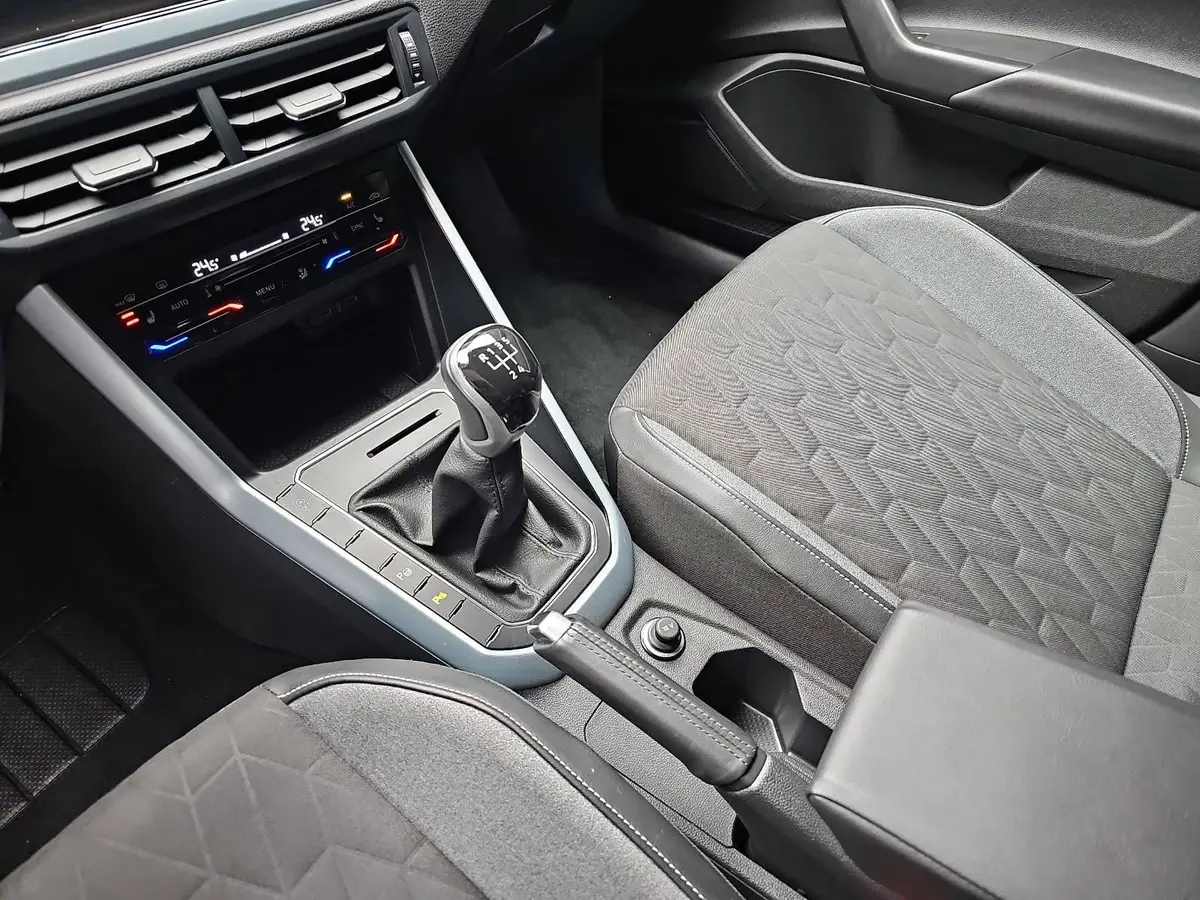 VW TAIGO 1.0 TSI GOAL NAVI LED ACC WINTER SICHT SPURP. P-A