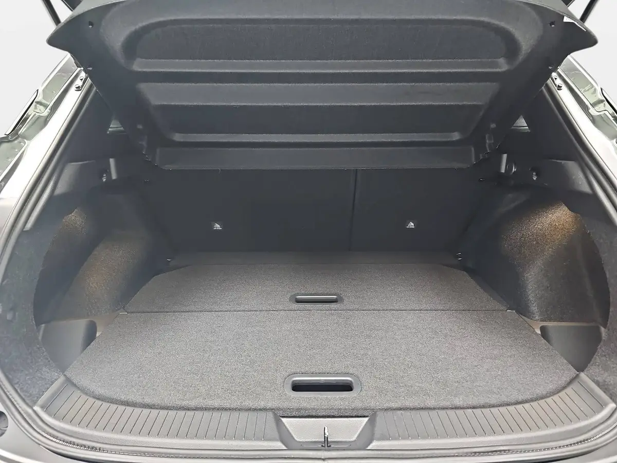 NISSAN QASHQAI 1.3 DIG-T XTRONIC N-CONNECTA PANO WINTER