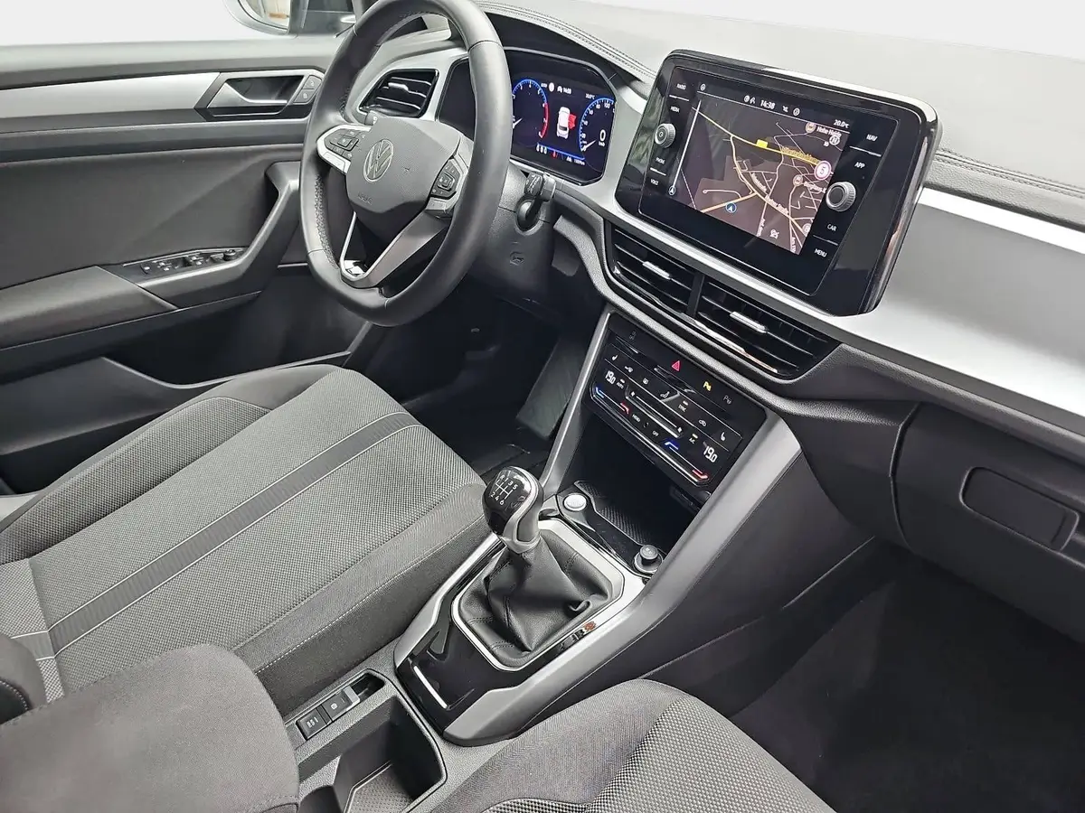 VW T-ROC 1.0 TSI LIFE NAVI LED ACC KAMERA LM17